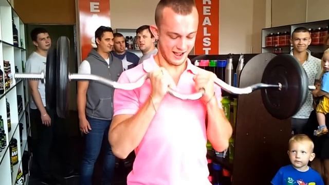 Открытие магазина RealStrong в Клину 1 июня 2014 смотреть онлайн