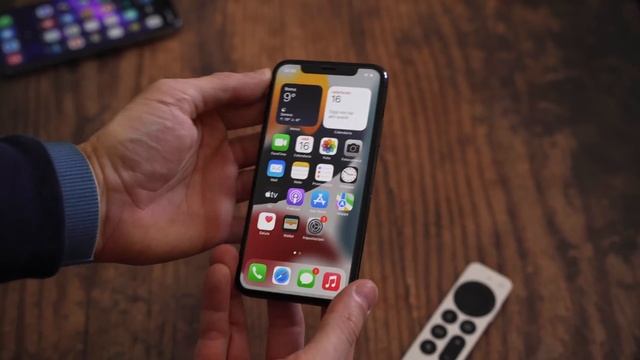 IPHONE X NEL 2022: MEGLIO DI IPHONE SE 3? - ShopRicondizionati смотреть онлайн