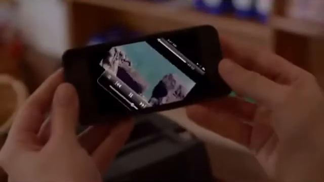 Introducing iPhone 5 (Parody) смотреть онлайн