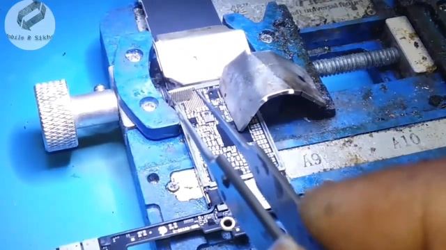 Iphone8 , 8plus speaker Not Working During Calls! Microphone,earspeaker not Working Fix смотреть онлайн