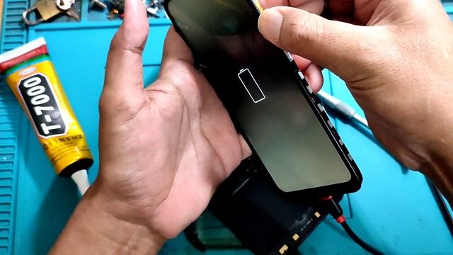 Mengatasi Redmi 9A/ 9C Stuck Logo Baterai Keluar Petir Tapi Gak Masuk Cass || Coba Cara Ini Lur !! смотреть онлайн