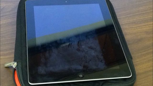 How to Connect VGA to a Mac, PC, or iPad смотреть онлайн