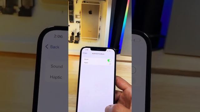 New on iOS 16 Haptic keyboard feedback! You’ll love it 😍 #tech #iphone #ios #apple смотреть онлайн