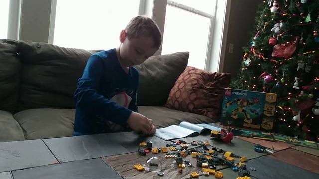 Lego 31090 Underwater Robot смотреть онлайн