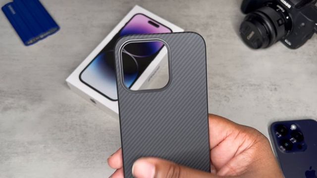 Best Minimal Case for Apple iPhone 14 Pro | Pitaka MagEZ Case 3 смотреть онлайн