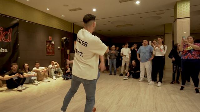 FEELING SOMETHING __ PINTO PICASSO __ Alonso Y Noelia