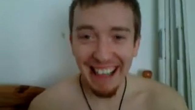 Tom eats Apple Chapstick смотреть онлайн