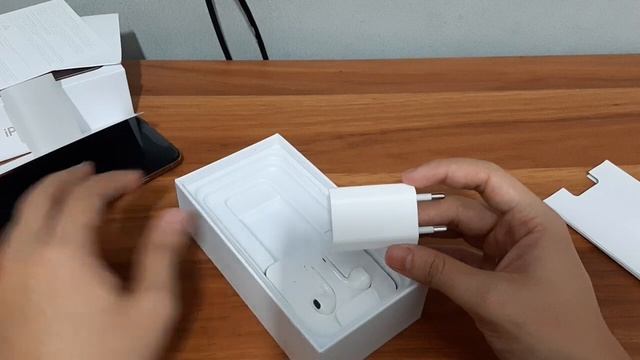 Iphone XS em 2021? Unboxing e impressões (de um usuário android) смотреть онлайн