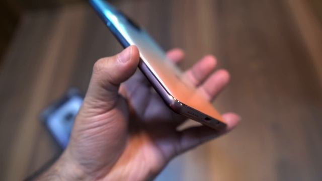 Xiaomi Mi 10i 5G unboxing and first impression - what a great start this year! смотреть онлайн