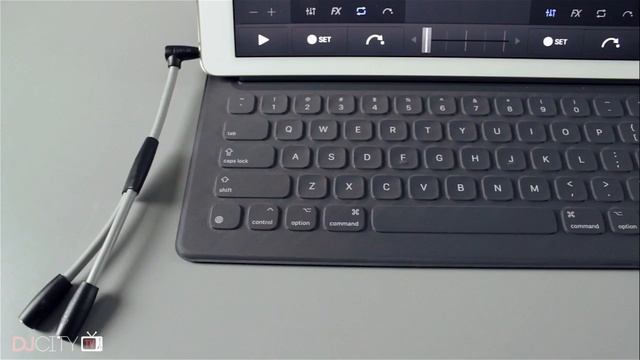 Review: djay Pro for iPad смотреть онлайн