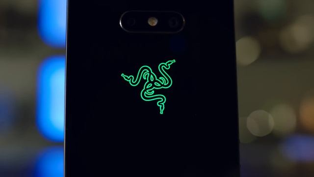 Razer Phone 2 - I like my iPhone XS a little less... смотреть онлайн