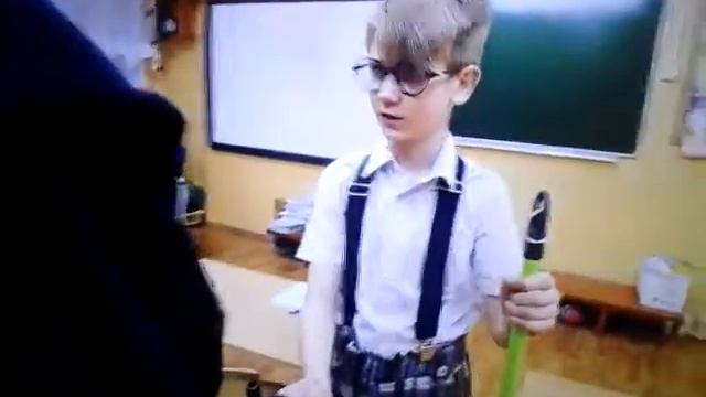 Новенькая ЧЕРЛИДЕРША В ШКОЛЕ ?Богатые школьники сорвали КОНТРОШУ смотреть онлайн
