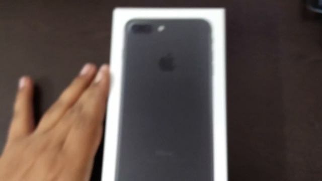 iPhone 7 Plus Matte Black unboxing India in 4k смотреть онлайн
