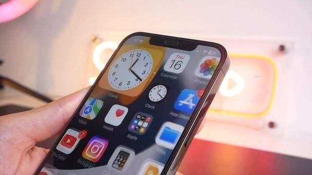 iPhone 12 Pro Max Amazon Renewed.What is this ? Worth buying? смотреть онлайн
