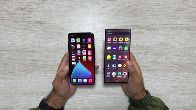 IPHONE 12 PRO MAX vs GALAXY NOTE 20 ULTRA, os GIGANTES! 🔥 смотреть онлайн