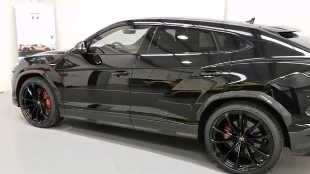 Lamborghini Urus All black Full carbon 2020 смотреть онлайн