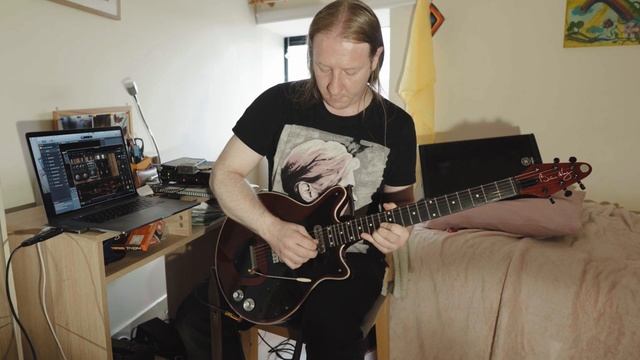 Building a Live Rig With AmpliTube 5 Brian May смотреть онлайн