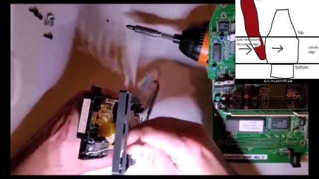Replacing an Atari Jaguar CD Laser The Pessimist's Way смотреть онлайн