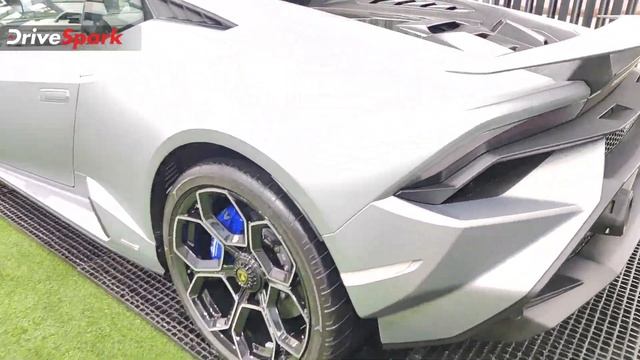 Lamborghini Huracán Tecnica Walkaround | Launched In Bangalore At Rs 4.04 Crore смотреть онлайн