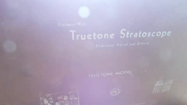 Western Auto Supply Co. TRUETONE tube radio playing iPod w adapter смотреть онлайн