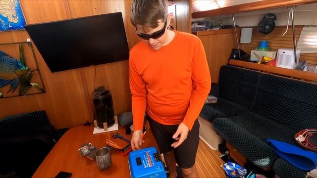Installing 1500 Watts of Solar on a 35ft Sailboat At Anchor - Explore With Perseverance (Episode 38 смотреть онлайн