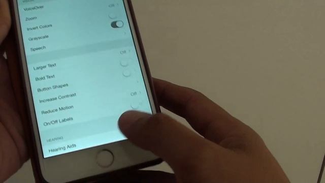 SOLVED: Fix Issue With iPhone 6 Black and White Screen Color смотреть онлайн