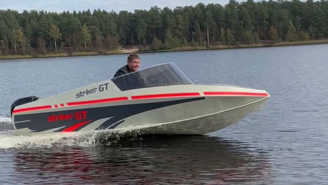 тестирование лодки striker GT смотреть онлайн