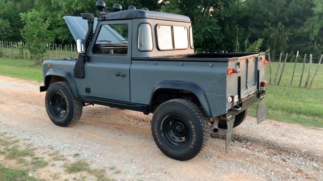 1992 Land Rover Defender 90 Pickup Truck смотреть онлайн