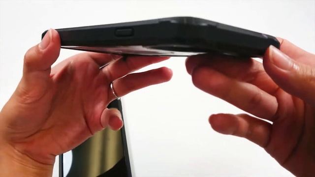 iPhone 11 and iPhone 11 Pro Max Cases from Totallee and Poetic! смотреть онлайн