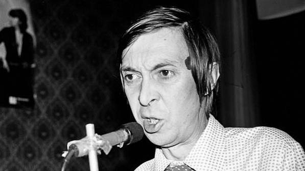 01-Я С Детства Был Испорченный Ребенок (1975-Запись у В.Васильева) смотреть онлайн