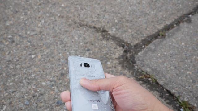 Galaxy S8 Durability Test - S8 vs SUV! (4K) смотреть онлайн