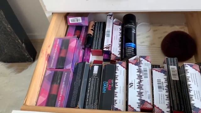 My makeup collection II malayalam II beauty bugs tv II смотреть онлайн