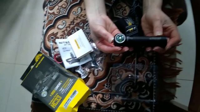 Налобный фонарь Nitecore HC33 с Gearbest.com.