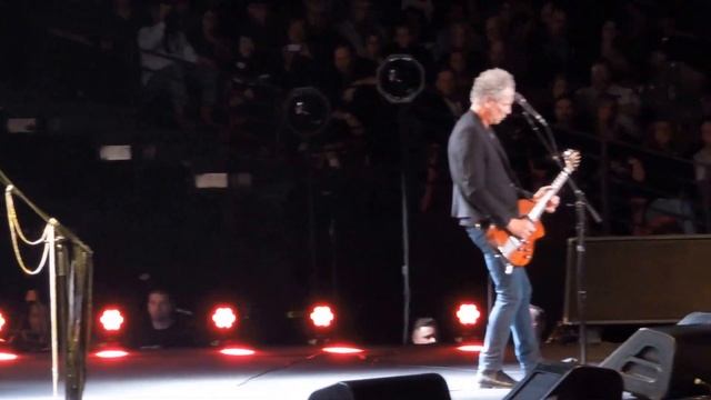 Fleetwood Mac " Say You Love Me " Nov 24, 2014 Sleep Train Arena Sacramento смотреть онлайн