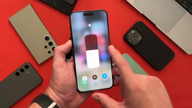 SAMSUNG S24 ULTRA vs IPHONE 15 PRO MAX смотреть онлайн