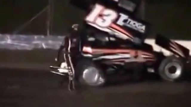 Tony Stewart hits Kevin Ward Jr in SLOW MOTION смотреть онлайн