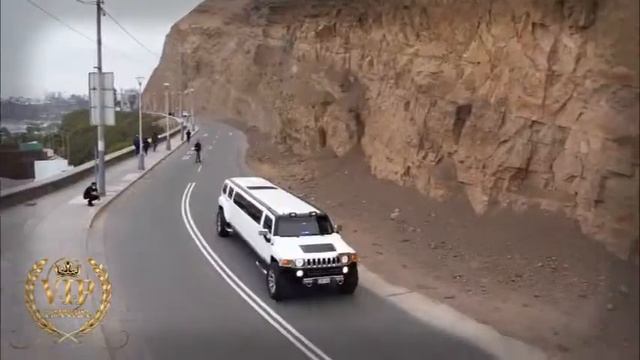 impresionante limusina Hummer H3 Alas de Gaviota смотреть онлайн