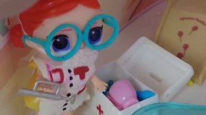 КУКЛЫ ЛОЛ В БАССЕЙНЕ МУЛЬТИК! Сборник СМЕШНЫХ серий играем в куклы ДАРИНЕЛКА