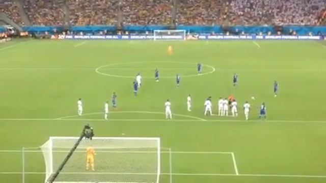Italia-Inghilterra 2-1 Traversa di Pirlo su punizione смотреть онлайн
