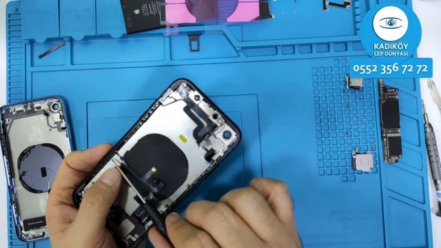 iPhone Xr Kasa Değişimi l Kadıköy Cep Dünyası смотреть онлайн
