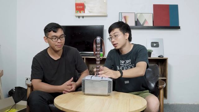 Bỏ 1tr300k mua chiếc búa của Thor và kết quả смотреть онлайн