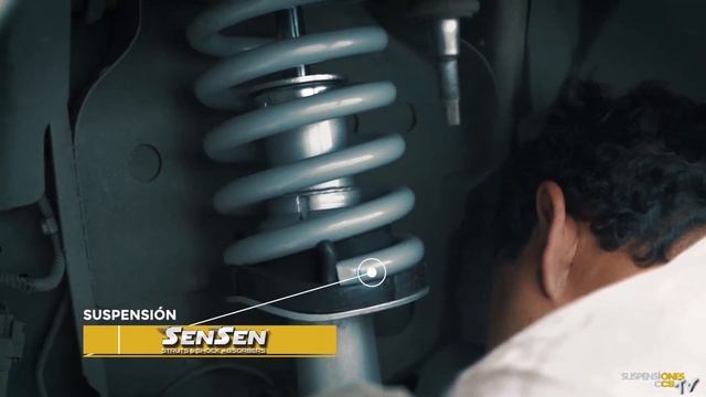 SuspensionesCCS Jeep Grand Cherokee WK 2008 смотреть онлайн