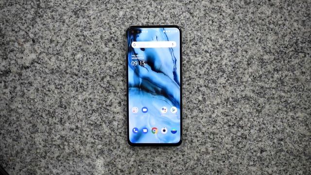 OnePlus Nord in Onyx Gray! - Unboxing & Initial Impressions смотреть онлайн