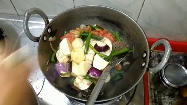 veg pulao recipe in tamil / mix vegetables Gravy in tamil/ lunch box recipe by lovely taste kitchen смотреть онлайн