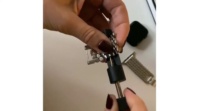 How to Resize Link Apple Watch Band under 3 minutes! смотреть онлайн