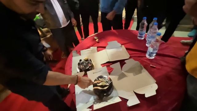 आज तो ladai ho jaati @Ajju0008YT Party में | Car Under 10 Lakhs | Q n A смотреть онлайн