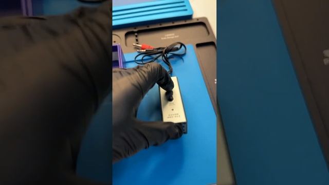 Кабель для теста и включения iPhone с кнопкой включения смотреть онлайн