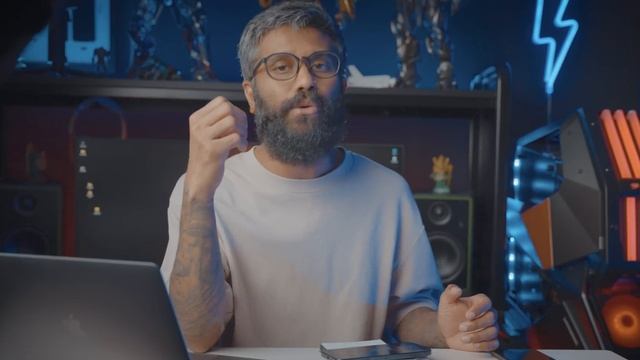 Pixel 8 Pro vs 15 Pro Max vs S23 Ultra තුනෙන් මොන එකද?? смотреть онлайн
