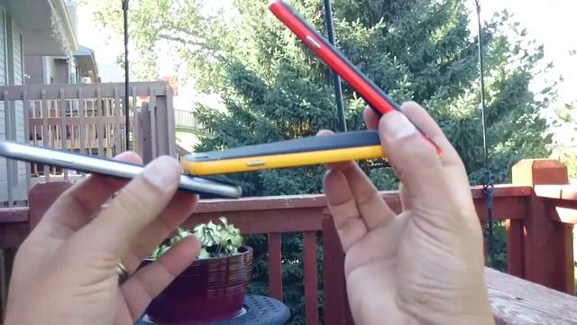 iPhone 6 New SPIGEN Cases Silver - Red & Yellow смотреть онлайн