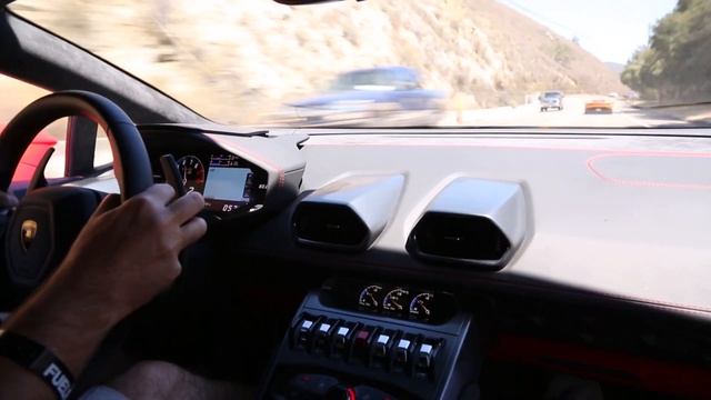 My adventures with the Huracan and Huracan Super Trofeo! смотреть онлайн